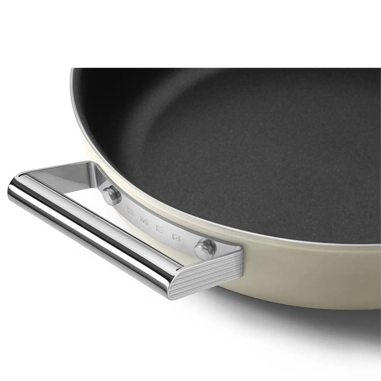 CKFD2811CRM Tiefe Pfanne 28cm Creme - Smeg Point - Online Handel