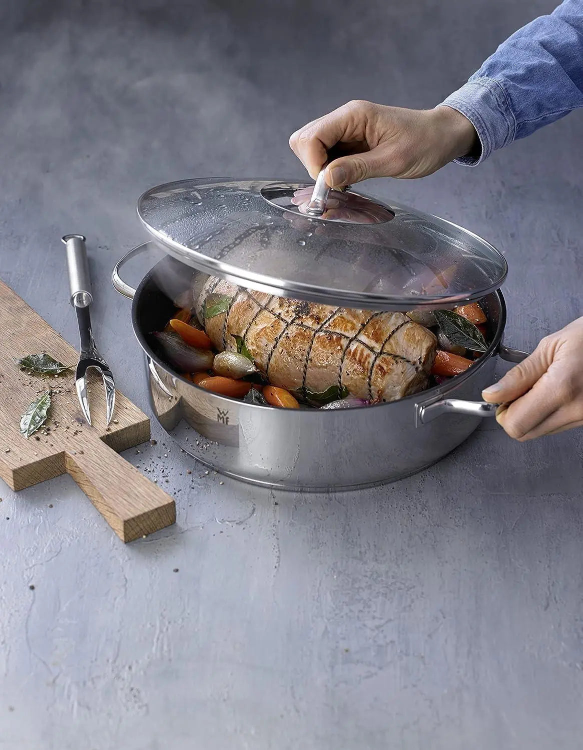 WMF Schmorpfanne 28cm Induktion - Smeg Point - Online Handel
