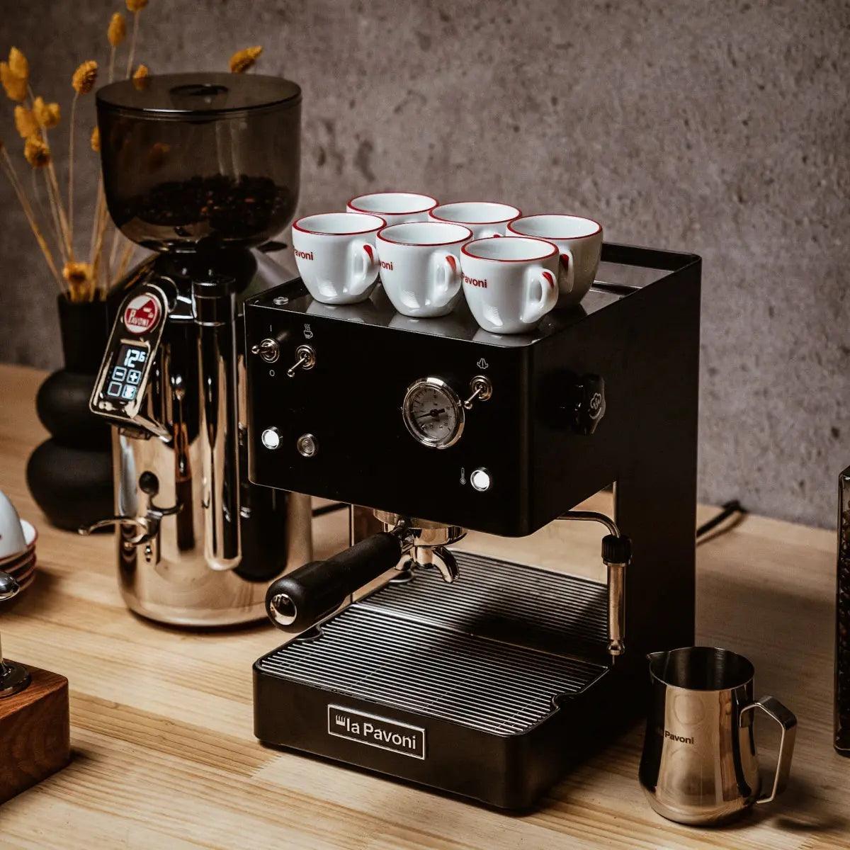 La Pavoni New Casa Bar Espressomaschine Siebträger LPMCBN01EU Schwarz-Smeg Point - Online Handel